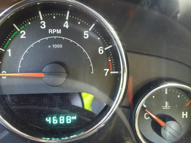 1C4AJWAG9JL848216 - 2018 JEEP WRANGLER S 红色 照片 8