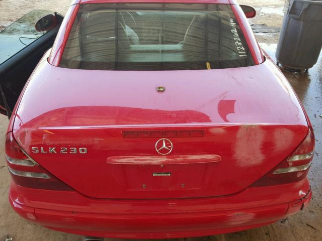 WDBKK49F11F234663 - 2001 MERCEDES-BENZ SLK 230 KO RED photo 6