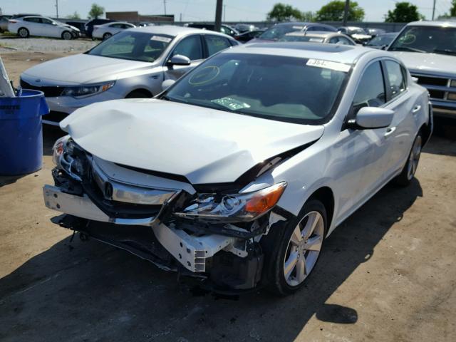 19VDE1F37EE008761 - 2014 ACURA ILX 20 WHITE photo 2