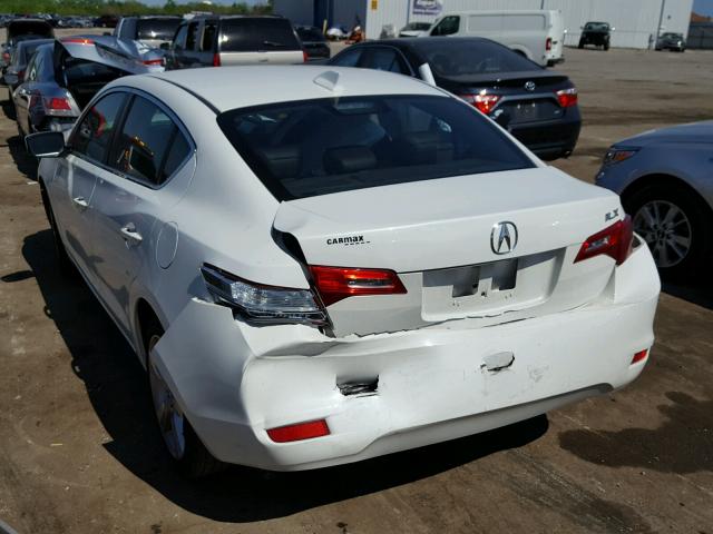 19VDE1F37EE008761 - 2014 ACURA ILX 20 WHITE photo 3