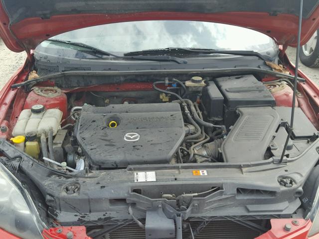 JM1BK343661458427 - 2006 MAZDA 3 HATCHBAC RED photo 7