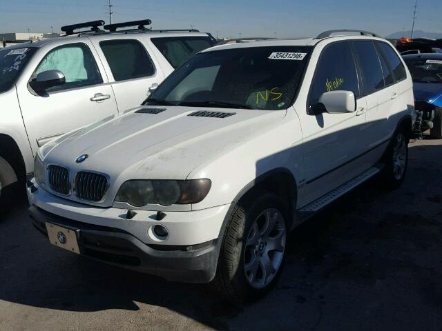 5UXFB33563LH45272 - 2003 BMW X5 4.4I WHITE photo 2