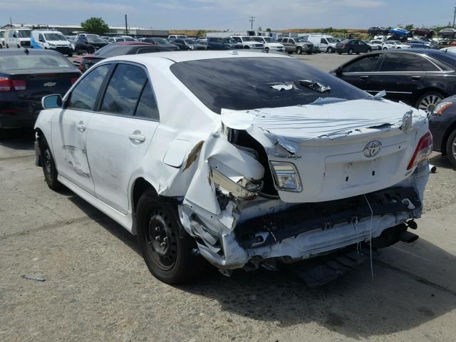 4T1BF3EK4AU548852 - 2010 TOYOTA CAMRY BASE WHITE photo 3