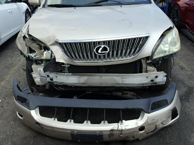 JTJGA31U250049932 - 2005 LEXUS RX GOLD photo 7