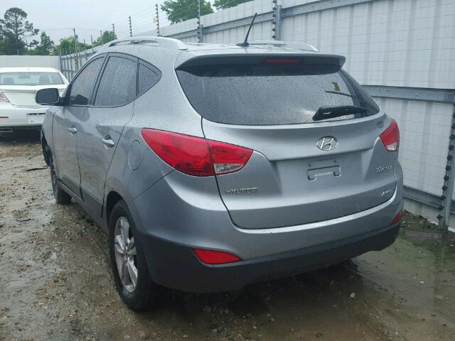 KM8JUCAC6AU032430 - 2010 HYUNDAI TUCSON GLS GRAY photo 3