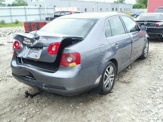 3VWST71K56M681591 - 2006 VOLKSWAGEN JETTA TDI GRAY photo 4