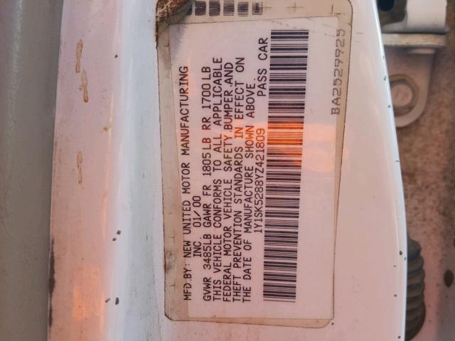 1Y1SK5288YZ421809 - 2000 CHEVROLET GEO PRIZM 白色 照片 10