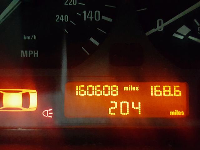 WBAAM3347YFP78861 - 2000 BMW 323 I SILVER photo 8