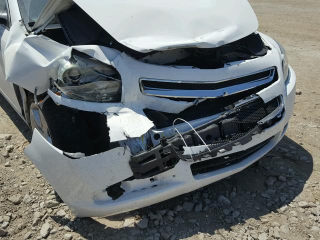 1G1ZB5EB5A4120629 - 2010 CHEVROLET MALIBU LS WHITE photo 9