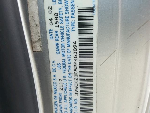 3VWCK21C52M453894 - 2002 VOLKSWAGEN NEW BEETLE 银色 照片 10