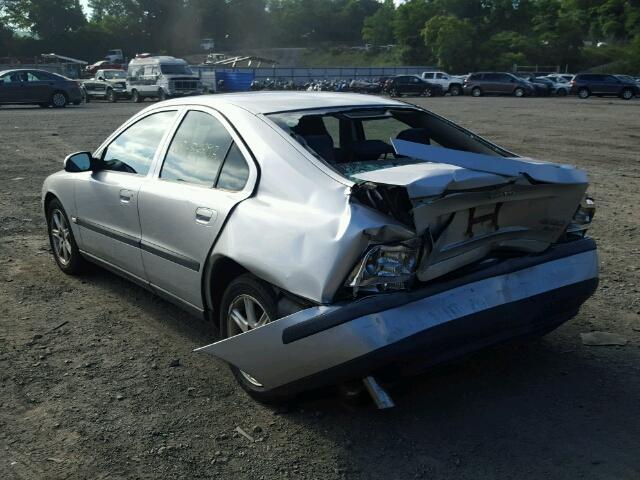 YV1RS58D322121340 - 2002 VOLVO S60 2.4T SILVER photo 3