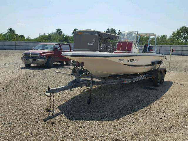 CEB031NBC898 - 1998 CENT BOAT WHITE photo 2