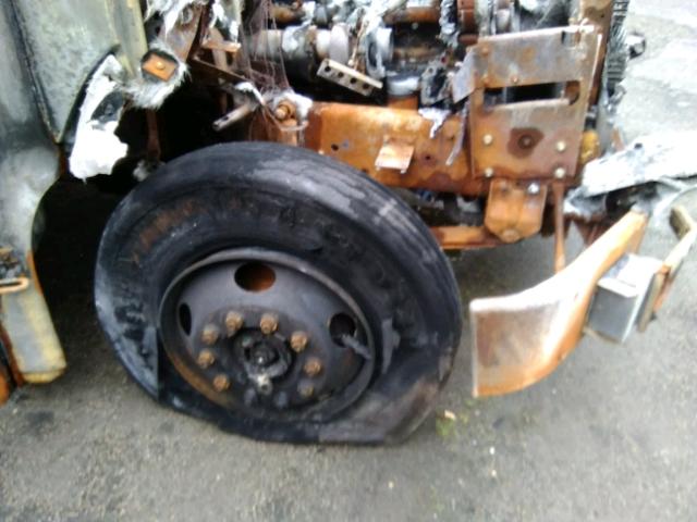 4UZAAWDD47CW40010 - 2007 FREIGHTLINER CHASSIS FS ყვითელი ფოტო 9