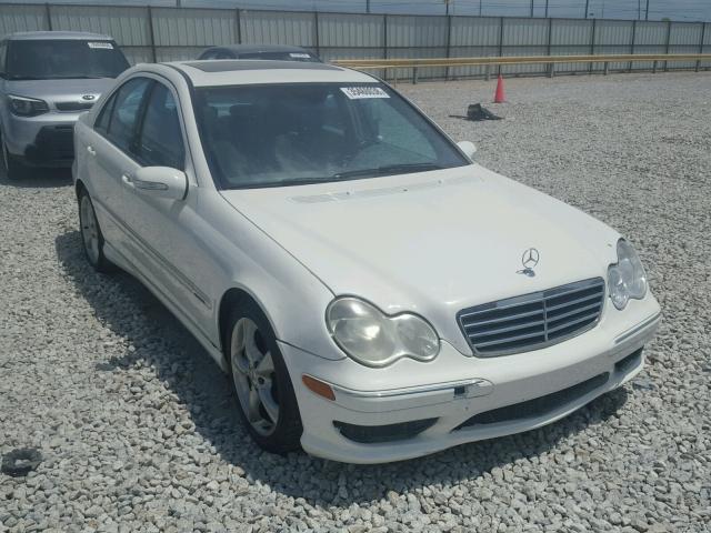 WDBRF52HX6A915719 - 2006 MERCEDES-BENZ C GENERATI WHITE photo 1