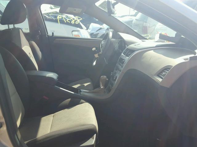 1G1ZB5E03CF309558 - 2012 CHEVROLET MALIBU LS GOLD photo 5