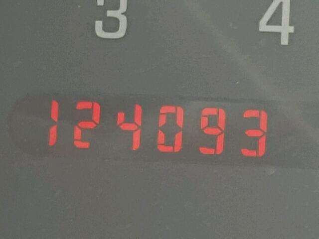 1G2NE52E05M113187 - 2005 PONTIAC GRAND AM S WHITE photo 8