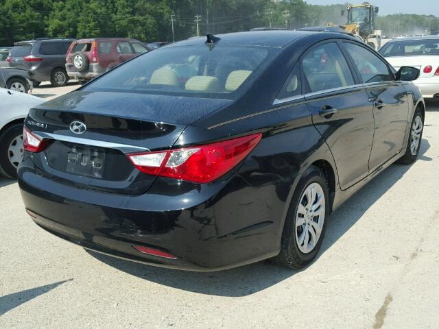 5NPEB4AC8CH403506 - 2012 HYUNDAI SONATA GLS BLACK photo 4