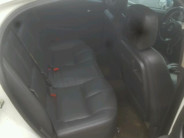 2G2WR524251301883 - 2005 PONTIAC GRAND PRIX WHITE photo 6