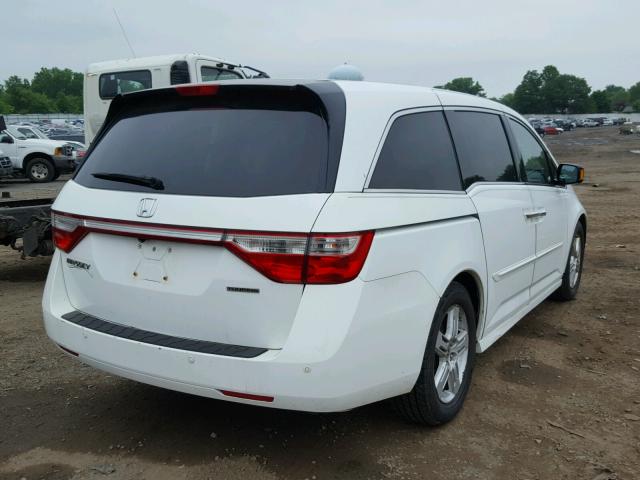 5FNRL5H96BB084425 - 2011 HONDA ODYSSEY TO WHITE photo 4