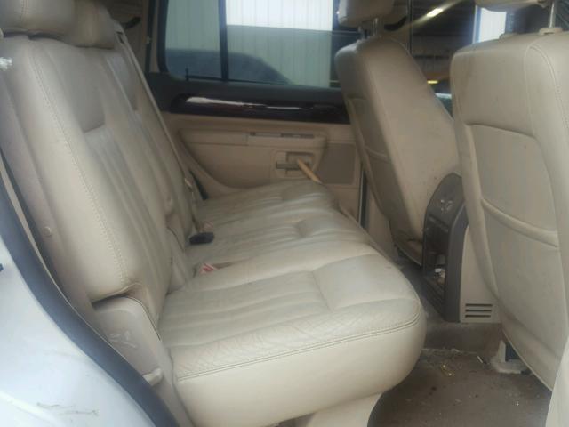 5LMEU68H44ZJ03987 - 2004 LINCOLN AVIATOR 白色 照片 6