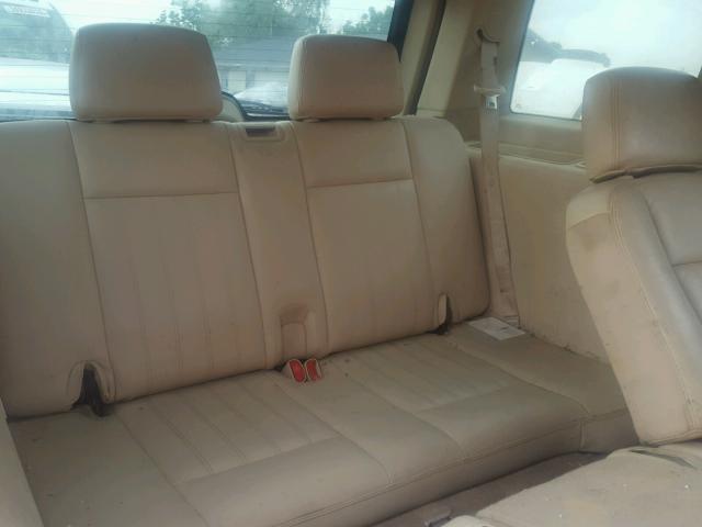 5LMEU68H44ZJ03987 - 2004 LINCOLN AVIATOR 白色 照片 9