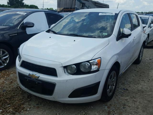 1G1JA6SH8G4105890 - 2016 CHEVROLET SONIC LS 白色 照片 2