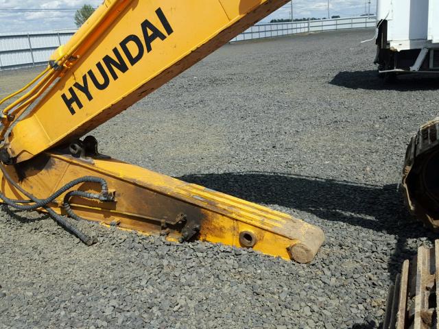 Q6011048 - 2010 HYUNDAI EXCAVATOR YELLOW photo 6