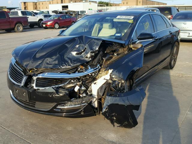 3LN6L2MK2GR631699 - 2016 LINCOLN MKZ BLACK BLACK photo 2