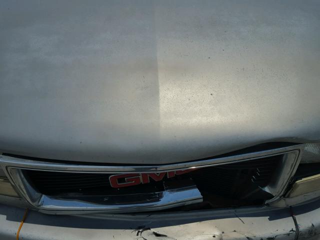 1GKDM19W3YB538828 - 2000 GMC SAFARI XT SILVER photo 7