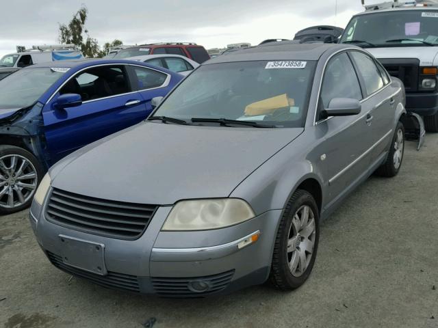 WVWTH63BX3P385195 - 2003 VOLKSWAGEN PASSAT GLX 银色 照片 2