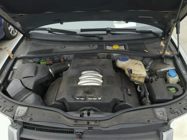 WVWTH63BX3P385195 - 2003 VOLKSWAGEN PASSAT GLX 银色 照片 7