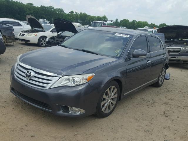 4T1BK3DB8BU396265 - 2011 TOYOTA AVALON BAS GRAY photo 2