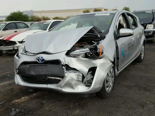 JTDKDTB36G1131833 - 2016 TOYOTA PRIUS C SILVER photo 2