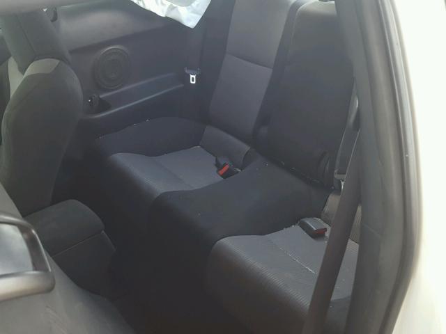 JTKJF5C77FJ003899 - 2015 TOYOTA SCION TC 白色 照片 6