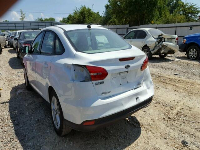 1FADP3F26GL315102 - 2016 FORD FOCUS SE WHITE photo 3