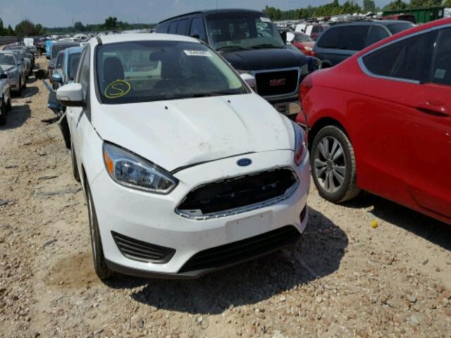 1FADP3F26GL315102 - 2016 FORD FOCUS SE WHITE photo 9