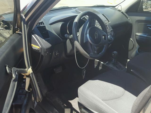 KNDJT2A28B7228085 - 2011 KIA SOUL CHARCOAL photo 9