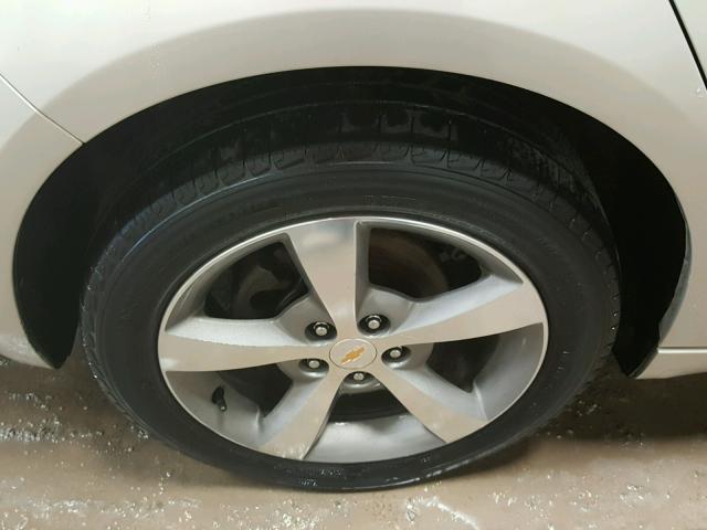 1G1ZC5E10BF257794 - 2011 CHEVROLET MALIBU 1LT 棕色 照片 9