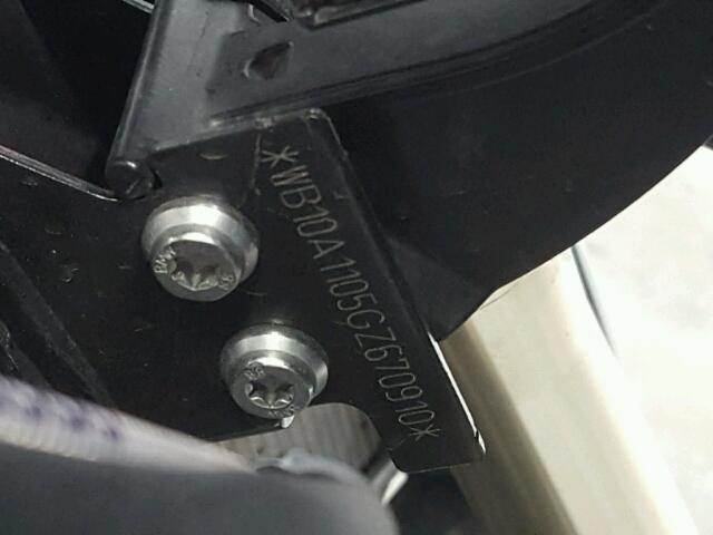 WB10A1105GZ670910 - 2016 BMW R1200 GS SILVER photo 20