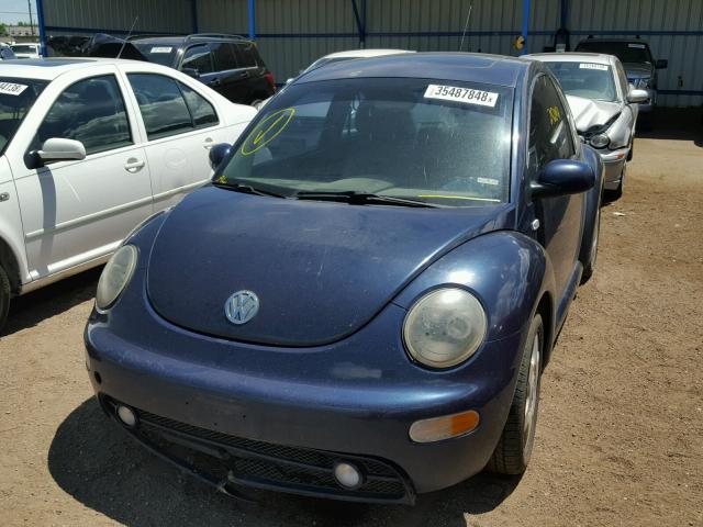 3VWCP21CX1M444317 - 2001 VOLKSWAGEN NEW BEETLE 蓝色 照片 2