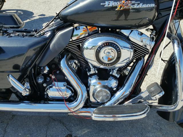 1HD1KB4199Y691233 - 2009 HARLEY-DAVIDSON FLHX BLACK photo 7