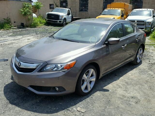 19VDE1F71FE002782 - 2015 ACURA ILX 20 TEC GRAY photo 2