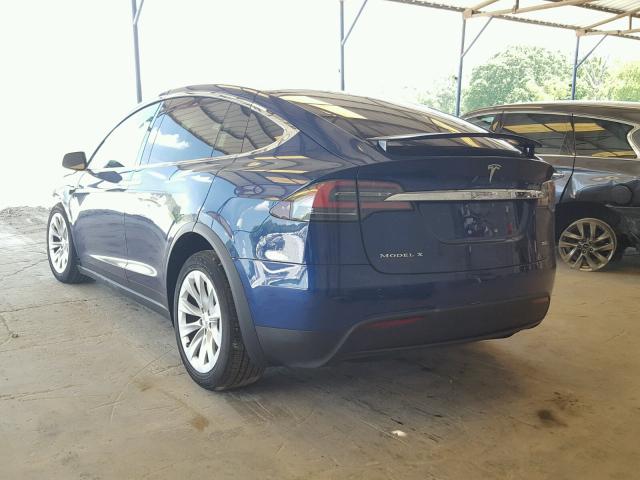 5YJXCDE2XJF088856 - 2018 TESLA MODEL X BLUE photo 3