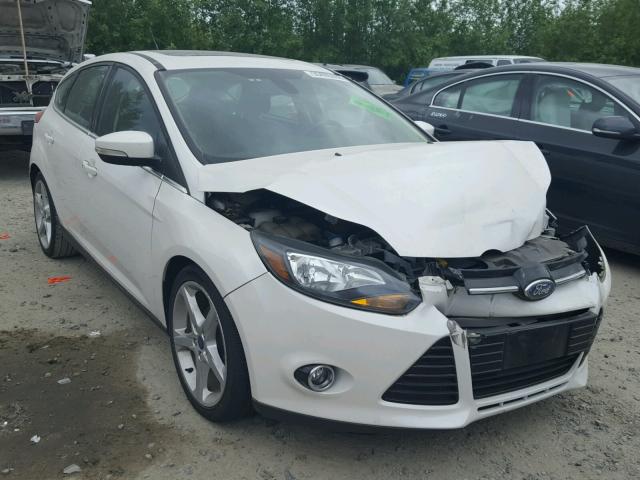 1FAHP3N22CL268308 - 2012 FORD FOCUS TITA WHITE photo 1