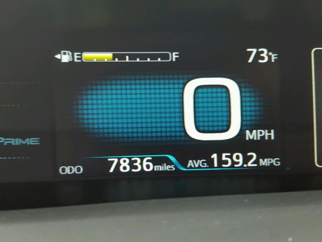 JTDKARFP2H3025202 - 2017 TOYOTA PRIUS PRIM 白色 照片 8