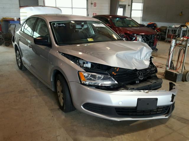 3VW1K7AJ9EM443019 - 2014 VOLKSWAGEN JETTA BASE Արծաթագույն լուսանկար 1