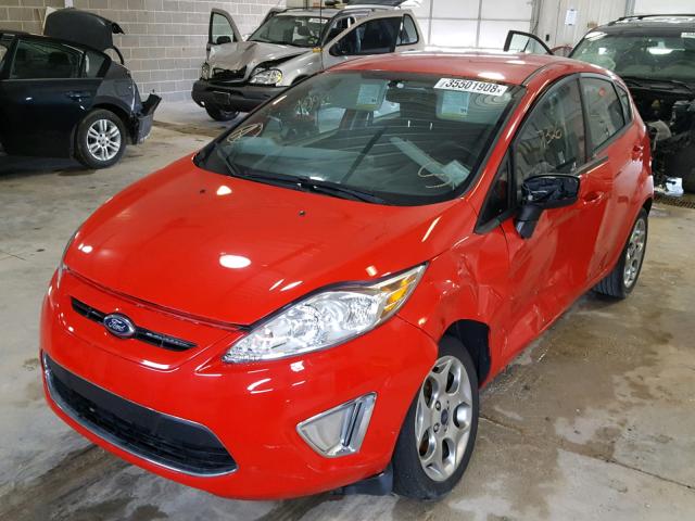 3FADP4FJ1CM106582 - 2012 FORD FIESTA SES RED photo 2