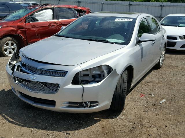 1G1ZE5EB7AF203622 - 2010 CHEVROLET MALIBU LTZ 银色 照片 2