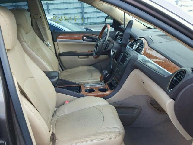 5GAER23738J183840 - 2008 BUICK ENCLAVE CX BEIGE photo 5