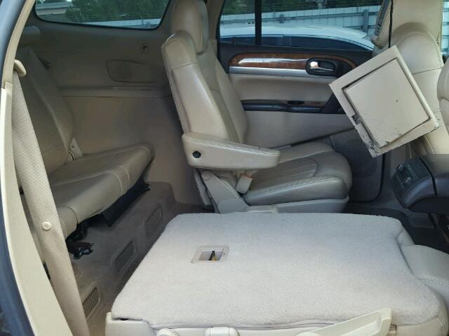 5GAER23738J183840 - 2008 BUICK ENCLAVE CX BEIGE photo 6